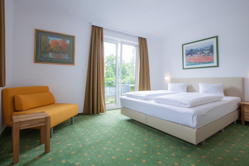 Wolke 7 Hotel Ройте Екстериор снимка